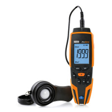 HT Instruments PV204 Mobile Digital Solar Meter