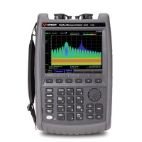 Keysight N9916D FieldFox Handheld Microwave Combination Analyzer 14 GHz