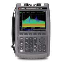 Keysight N9917D FieldFox Handheld Microwave Combination Analyzer 18 GHz