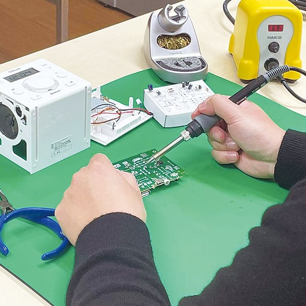 FX-888DX how do you solder
